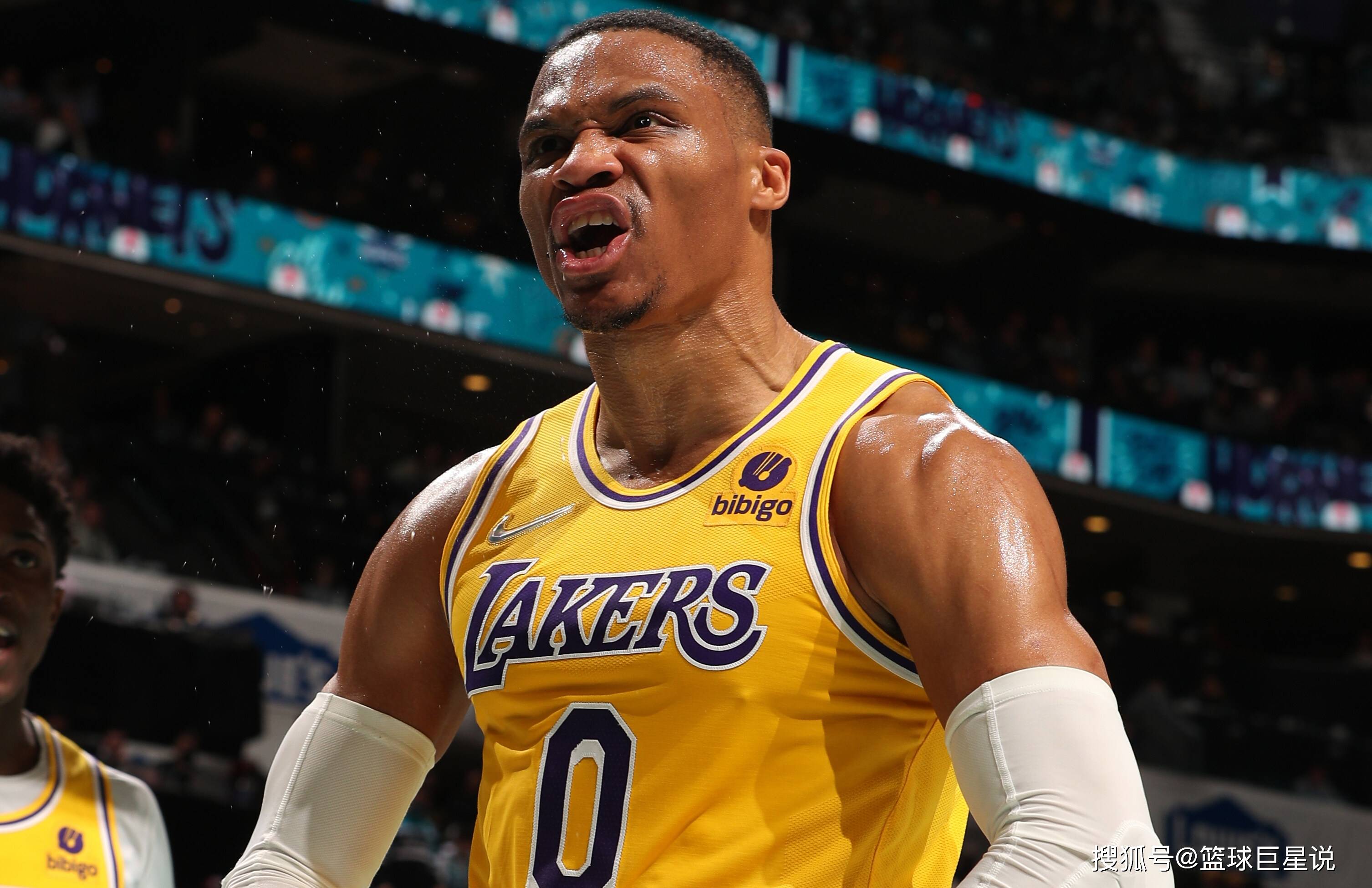 2月26日 17：42体育资讯郭士强CBA7