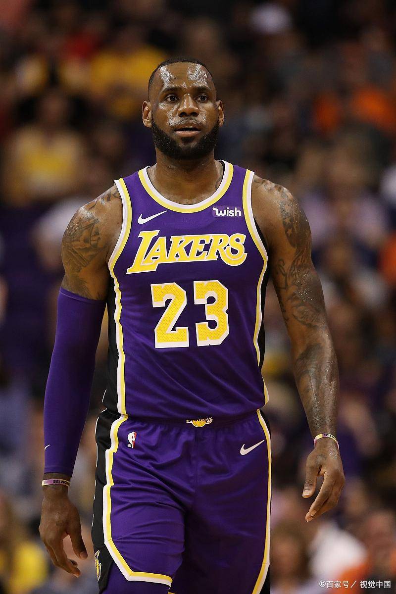 圣路易斯红雀队宣布普侯斯正式进入球队名人堂，球场设立永久铜像