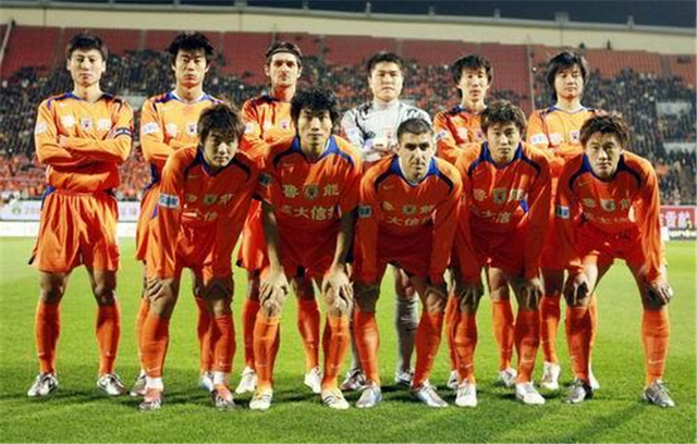 靴也
