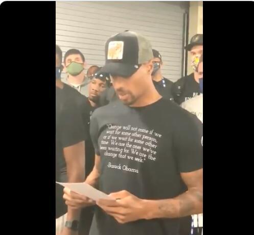 圣诞快乐，斯诺克球迷们🌲 来源：世界斯诺克巡回赛官方推特圣诞快乐，斯诺克球迷们🌲 来源：世界斯诺克巡回赛官方推特