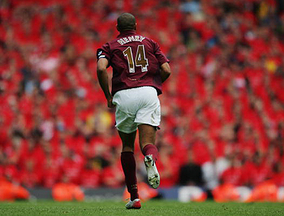 杜兰特28+10火箭险胜公牛结束3连败 申京23+7+11阿门23分