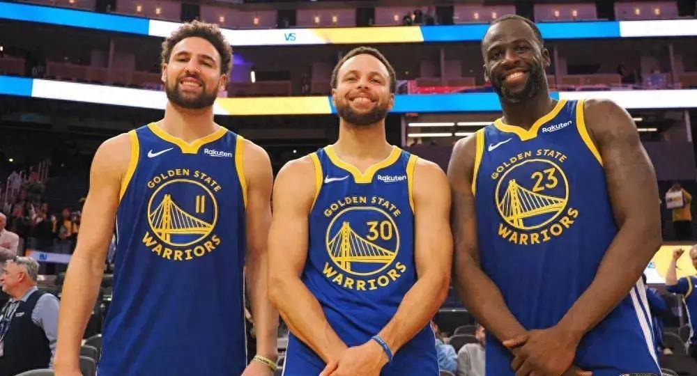 西部太疯狂！一场大爆冷，两场意外输球，西部最新排名发生新变化