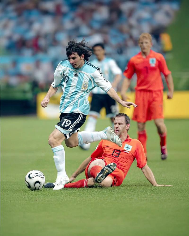 按照赛事安排，日本vs突尼斯将成为世界杯历史第1000场里程碑